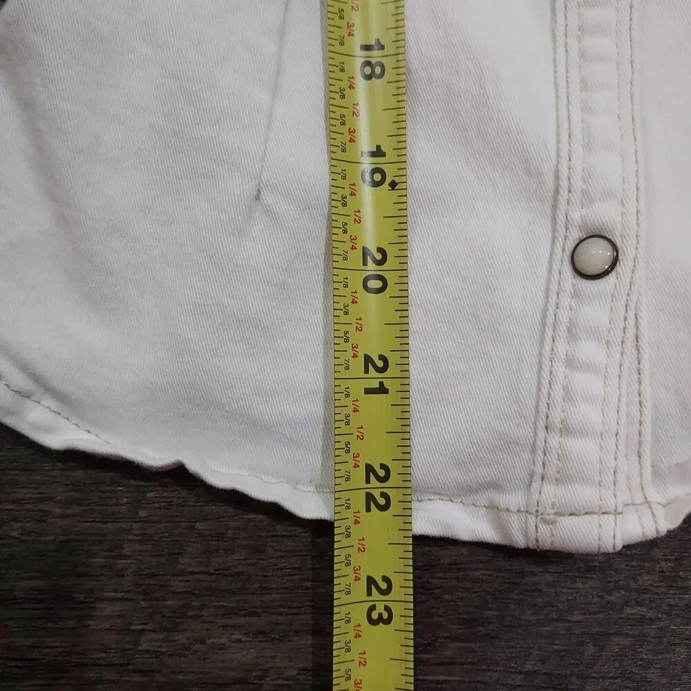 Divided by H&M Sz 4 Cotton Stretch White Snap Down Pearlizzed Western - Picture 8 of 10